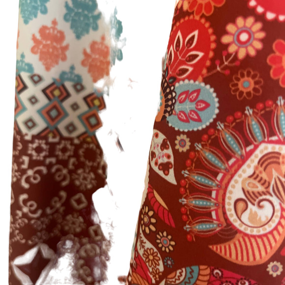 Tees2urDoor colorful  duster/shawl - Picture 3 of 4